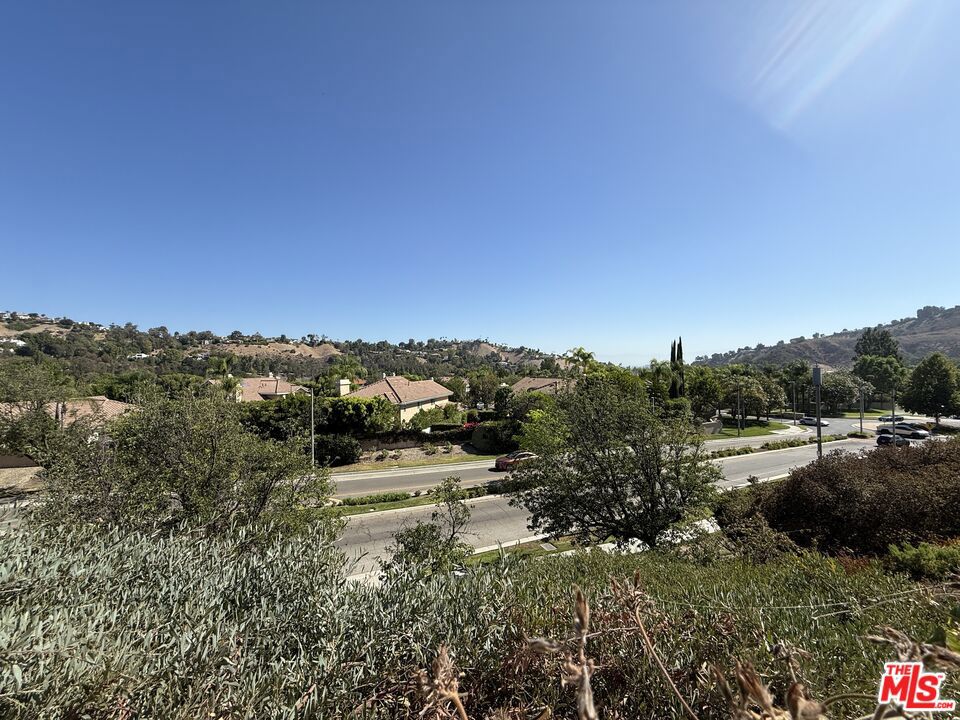 24819 Calle Cedro Property Photo 21