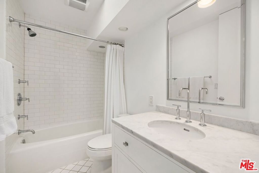2641 Rinconia Drive Property Photo 14