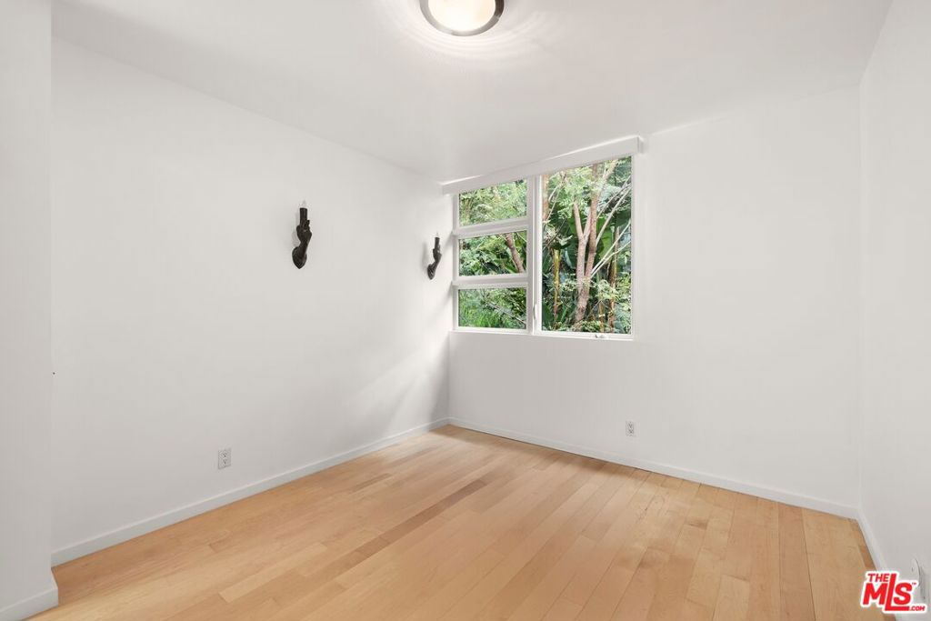 2641 Rinconia Drive Property Photo 15