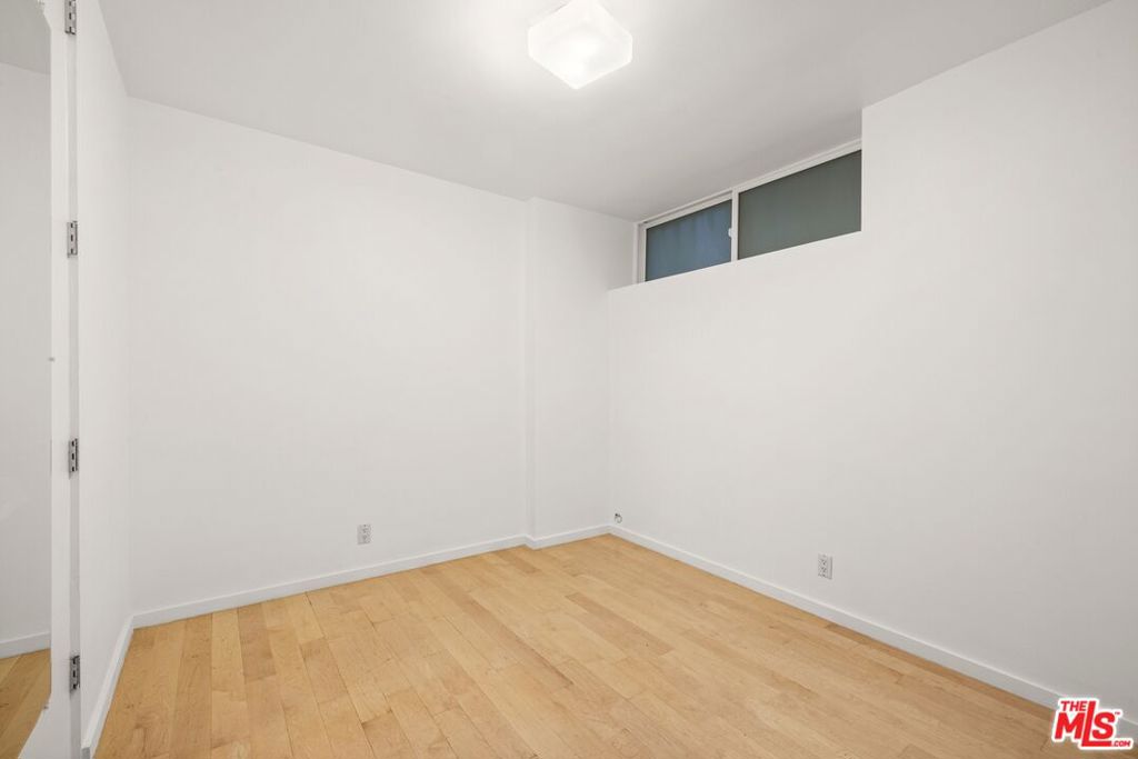 2641 Rinconia Drive Property Photo 17