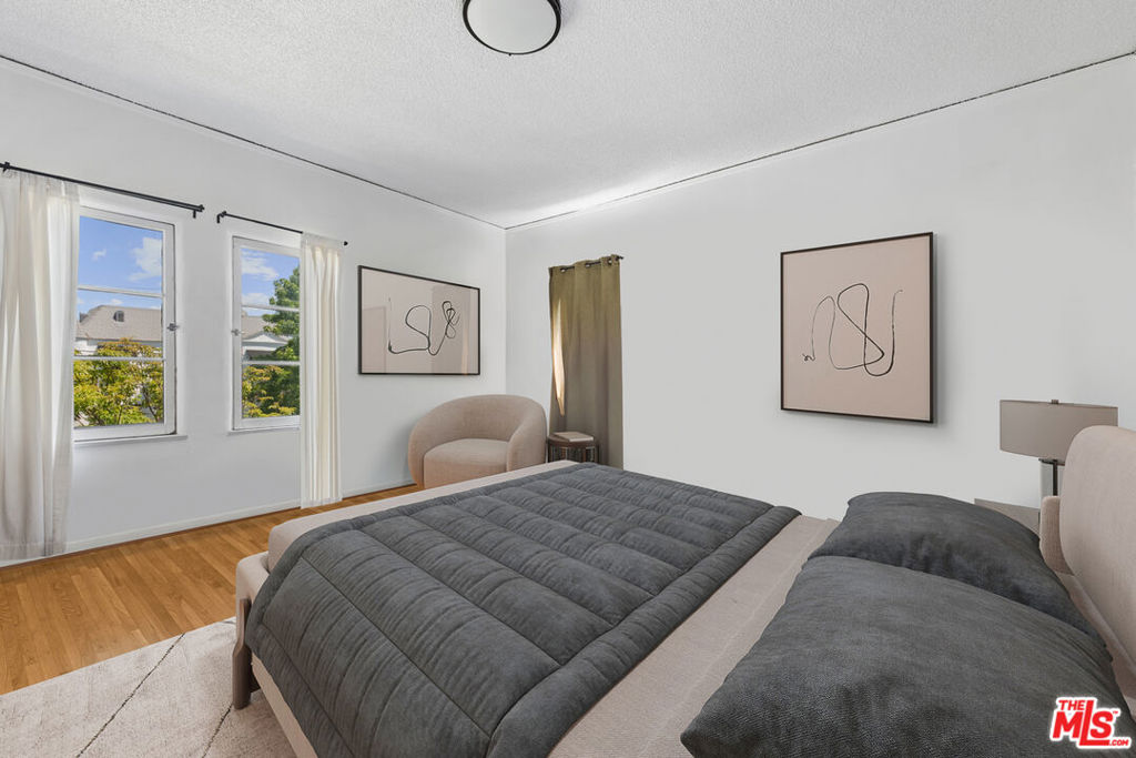 8130 Blackburn Avenue Property Photo 16