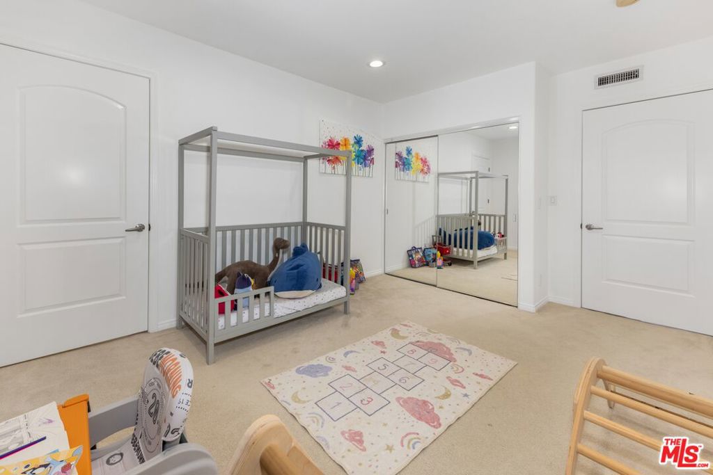 11766 W Sunset Boulevard 302 Property Photo 16