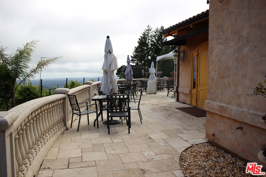 26985 Loma Prieta Way Property Photo 11