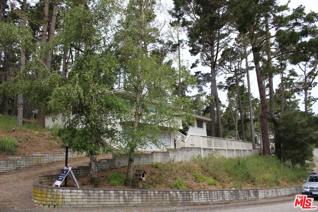 1 Greenwood Way Property Photo 6