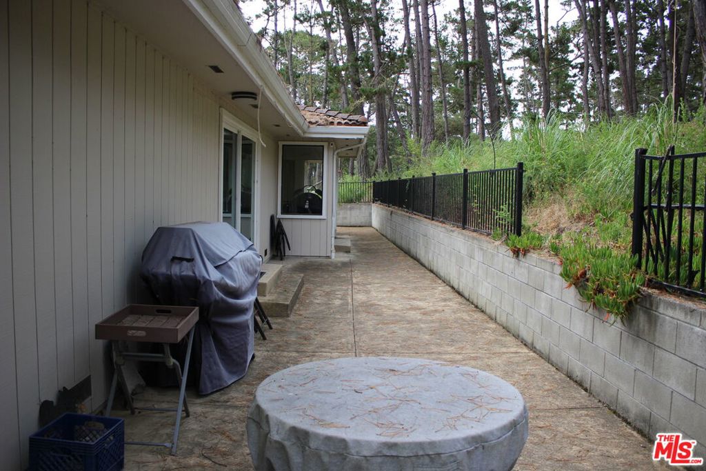 1 Greenwood Way Property Photo 13