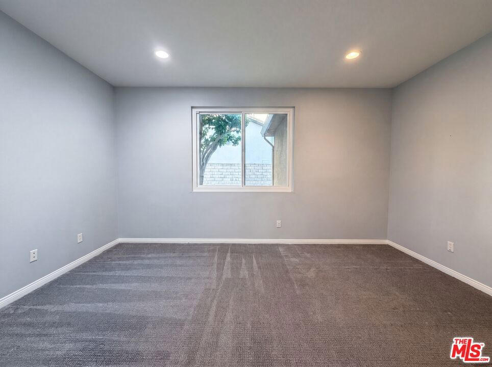 22017 Sunrise View Place Property Photo 12