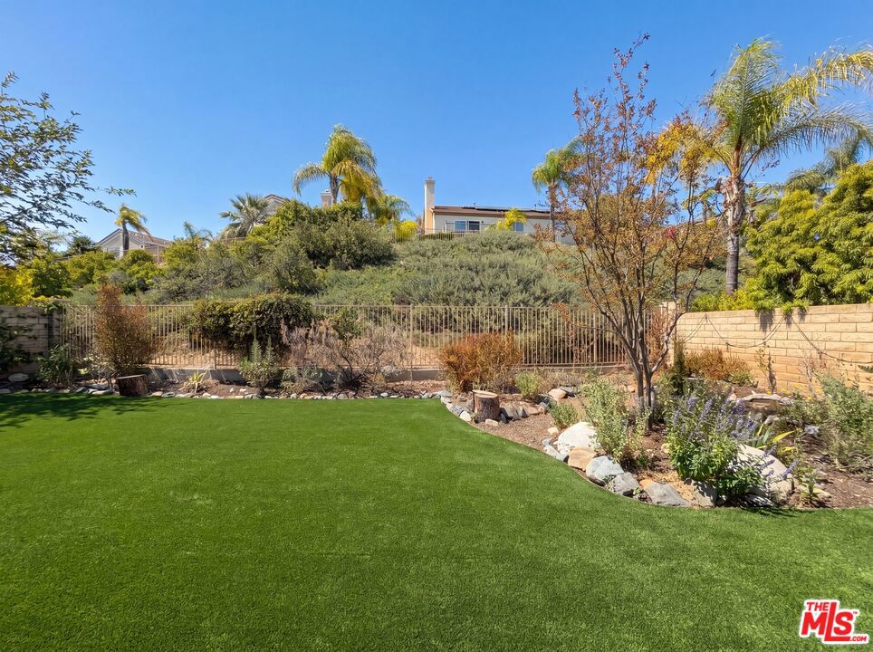 22017 Sunrise View Place Property Photo 29