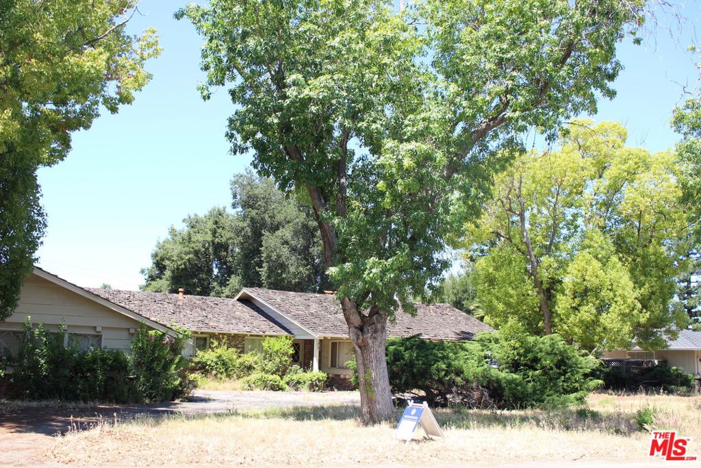 14111 Shadow Oaks Way Property Photo 2