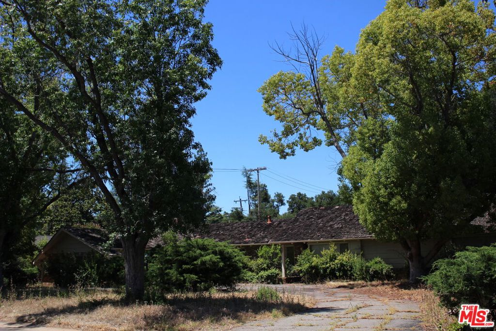 14111 Shadow Oaks Way Property Photo 5