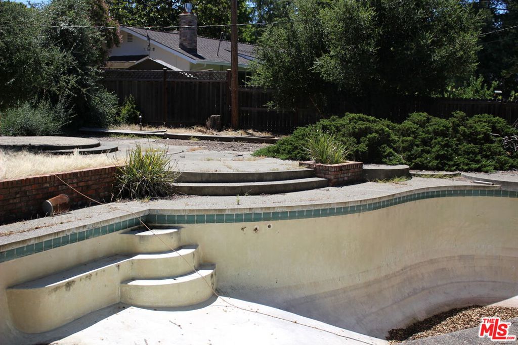 14111 Shadow Oaks Way Property Photo 6