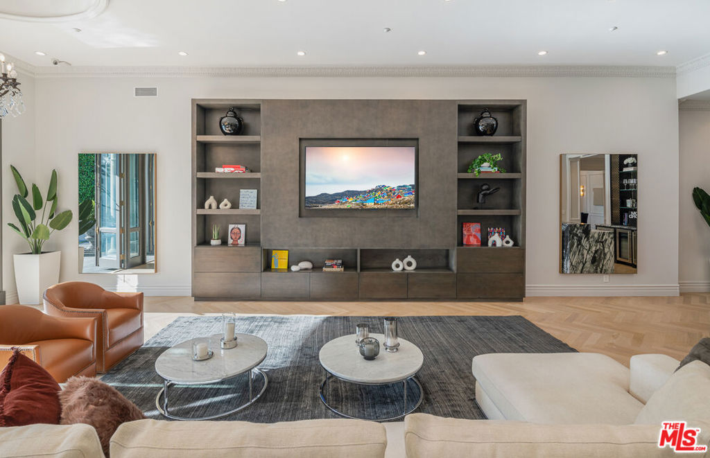 402 Doheny Road Property Photo 15