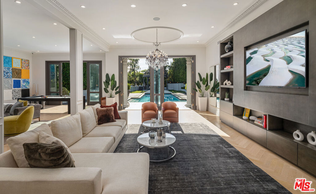 402 Doheny Road Property Photo 16