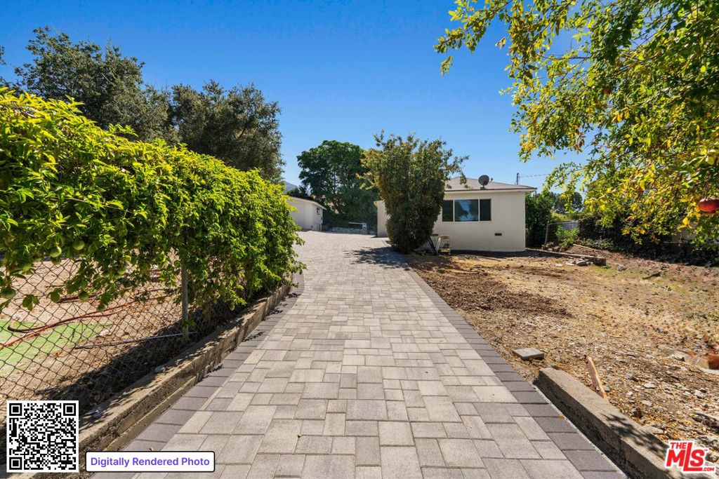 10214 Marcus Avenue Property Photo 1