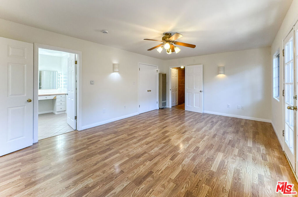 3124 Veteran Avenue Property Photo 32