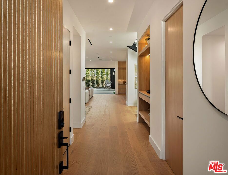 3621 Moore Street Property Photo 3