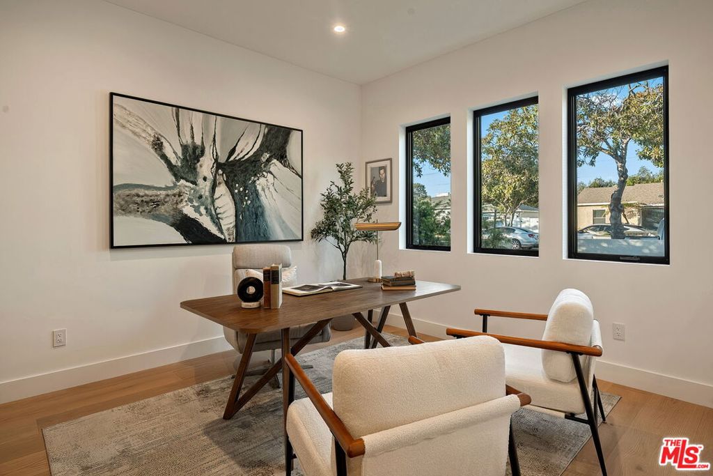 3621 Moore Street Property Photo 15