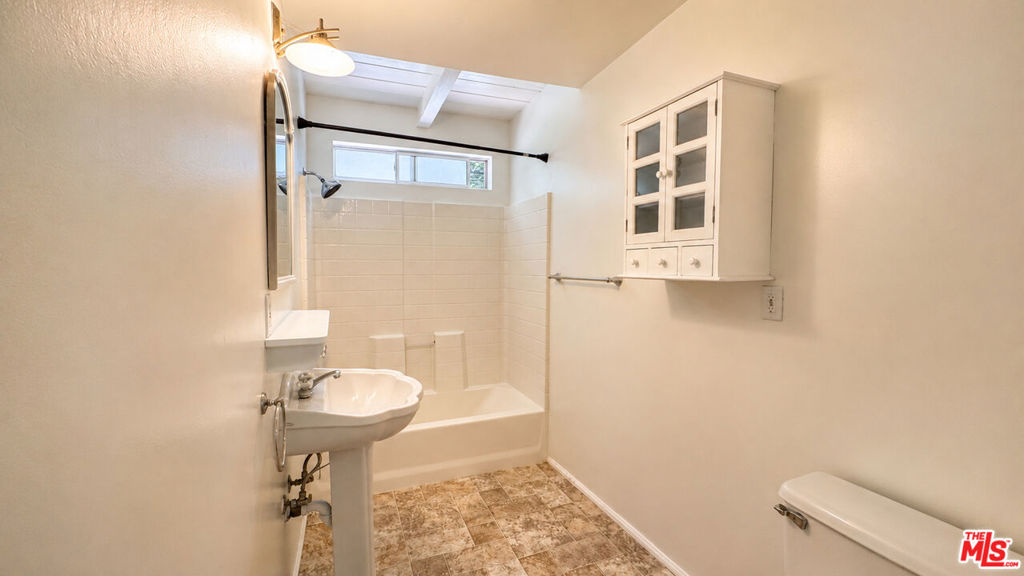 1336 Old Topanga Canyon Road Property Photo 17