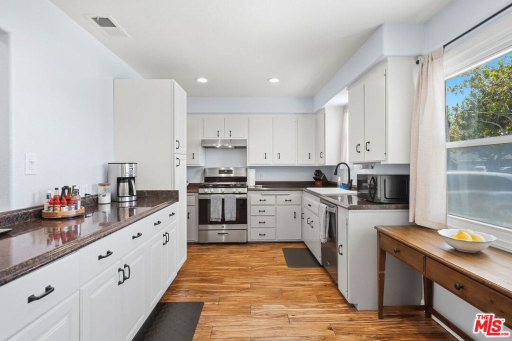 18904 Cerise Avenue Property Photo 12