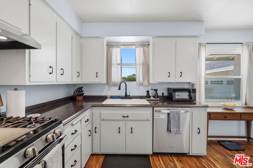 18904 Cerise Avenue Property Photo 14