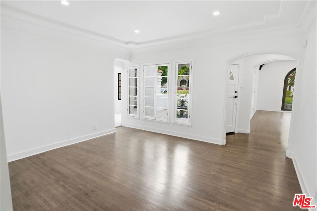 1153 Hi Point Street Property Photo 6