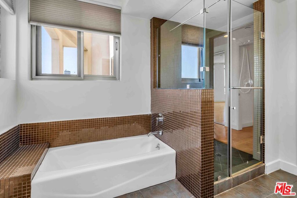 1260 S Corning Street 206 Property Photo 10