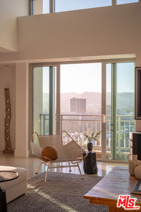 10727 Wilshire Boulevard Ph2 Property Photo 6