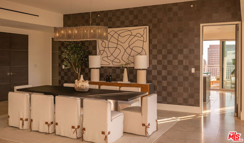 10727 Wilshire Boulevard Ph2 Property Photo 8