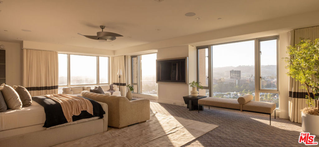 10727 Wilshire Boulevard Ph2 Property Photo 26