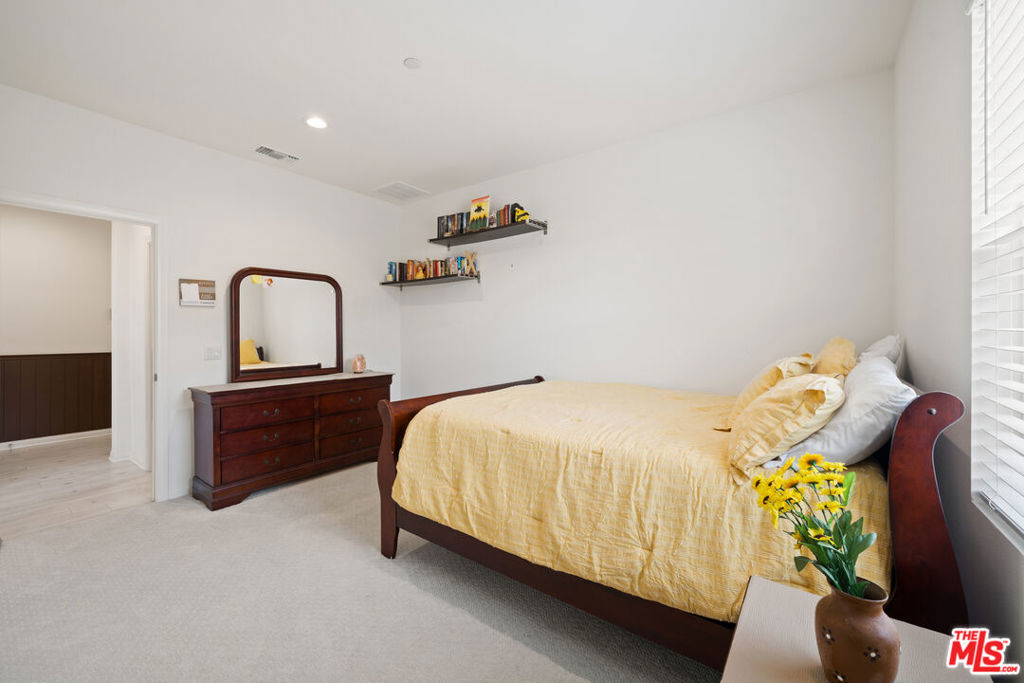 12645 Dion Place Property Photo 11