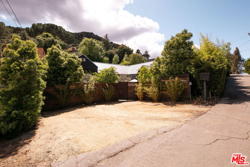28960 Crags Drive Property Photo 49