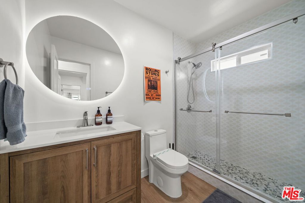 3037 Pacific Avenue Property Photo 14