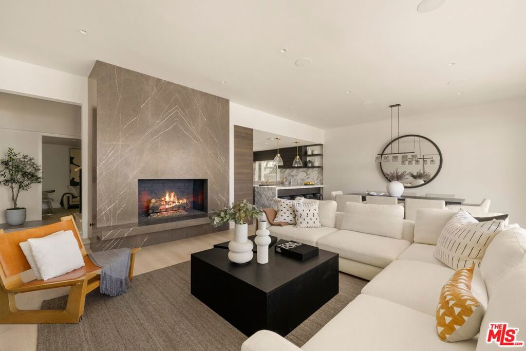 22440 Pacific Coast Highway Property Photo 7
