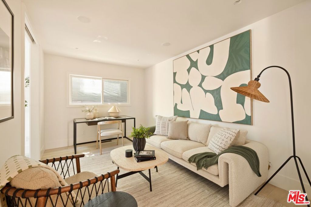 22440 Pacific Coast Highway Property Photo 16