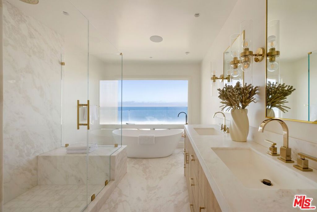 22440 Pacific Coast Highway Property Photo 21
