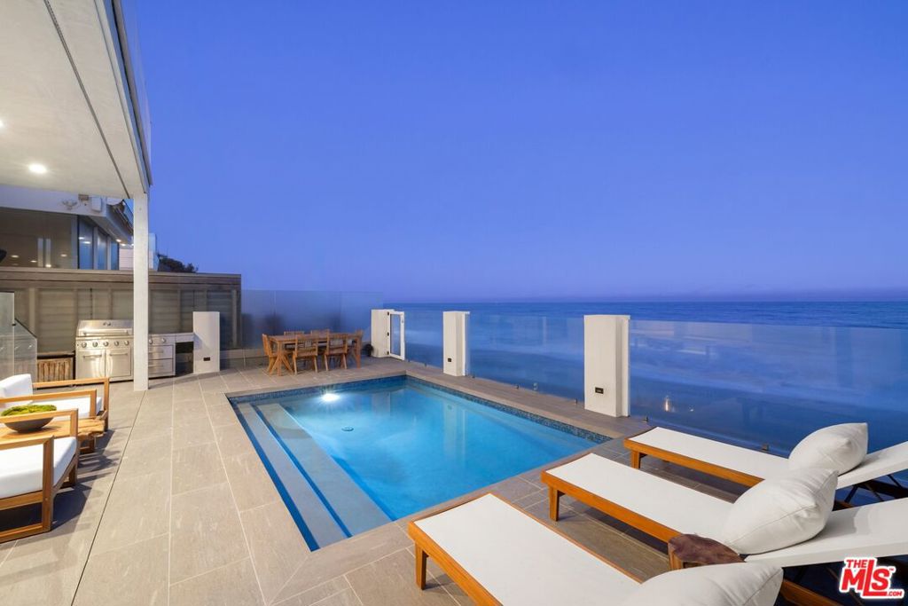 22440 Pacific Coast Highway Property Photo 36