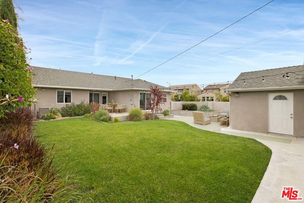 1857 Hi Point Street Property Photo 16
