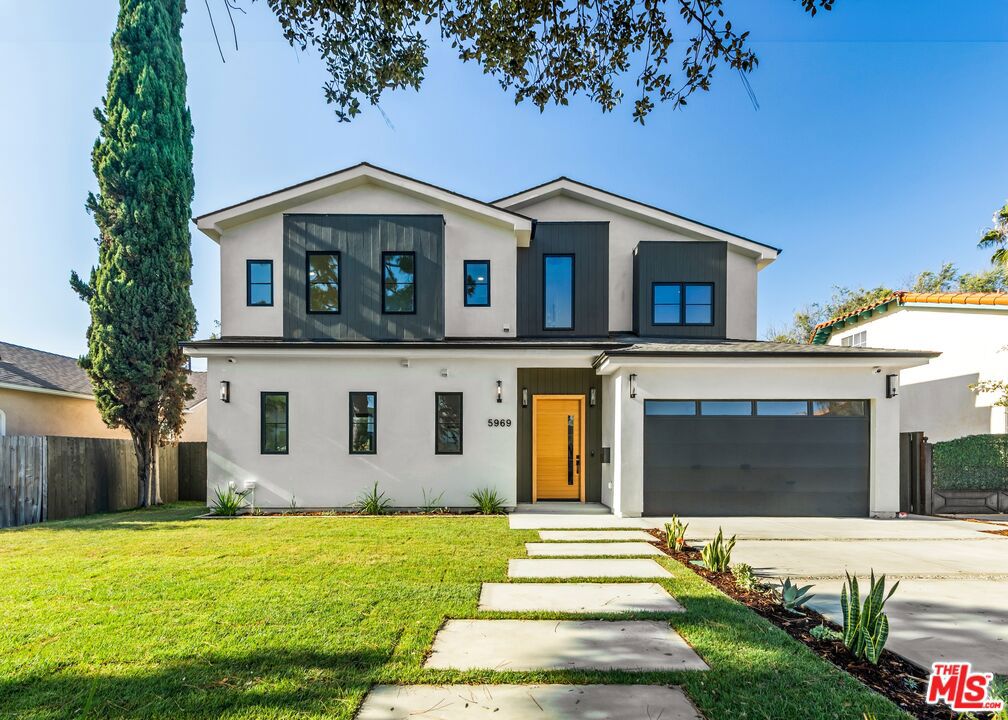 5969 W 75th Street Property Photo