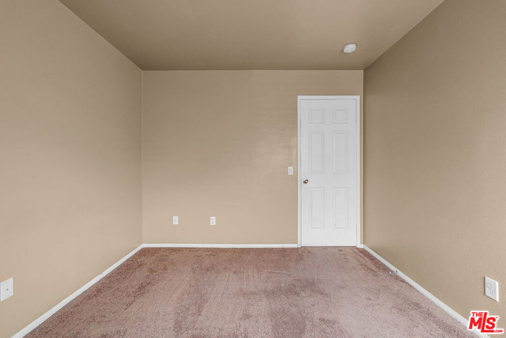 1056 Agate Court Property Photo 43