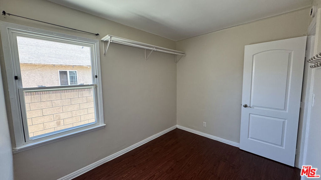 15336 Ryon Avenue Property Photo 7