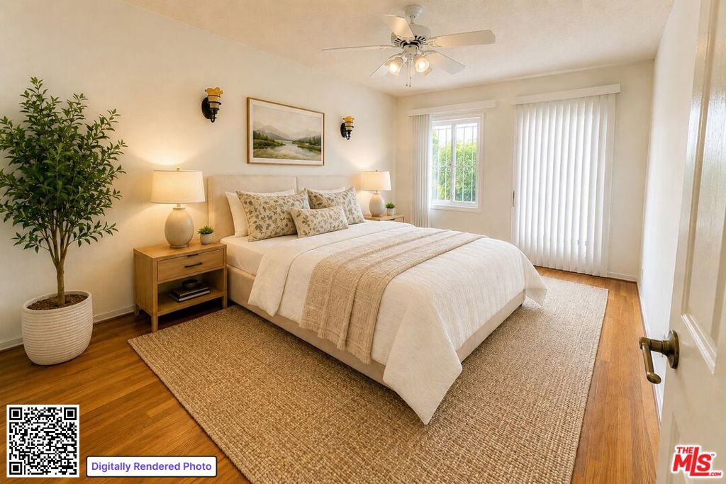 1014 N Alexandria Avenue Property Photo 10