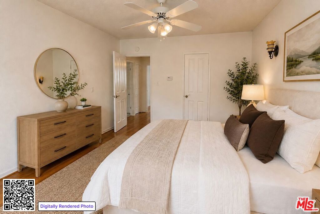 1014 N Alexandria Avenue Property Photo 11
