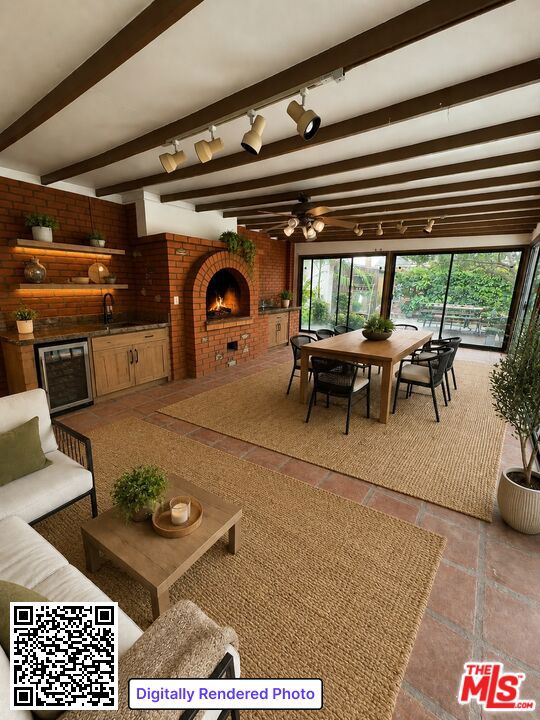 1014 N Alexandria Avenue Property Photo 14