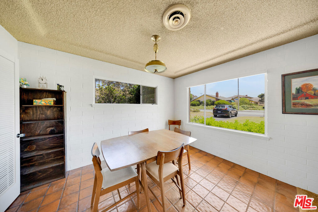 635 Ramona Avenue Property Photo 18