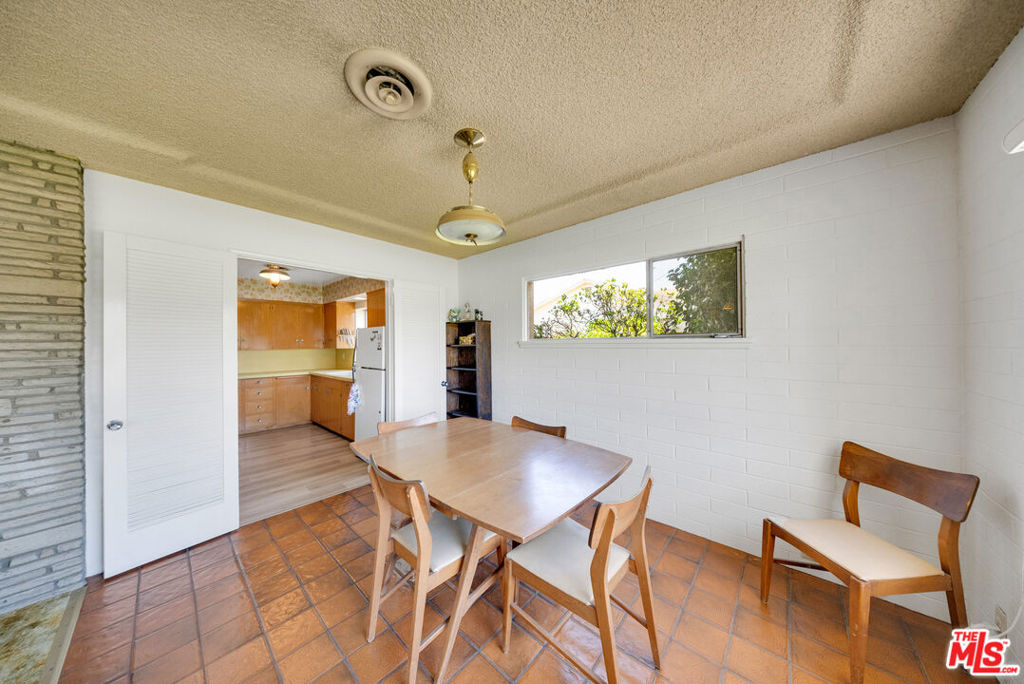 635 Ramona Avenue Property Photo 19