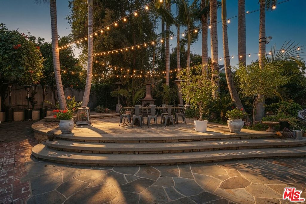 13166 Valley Vista Boulevard Property Photo 7