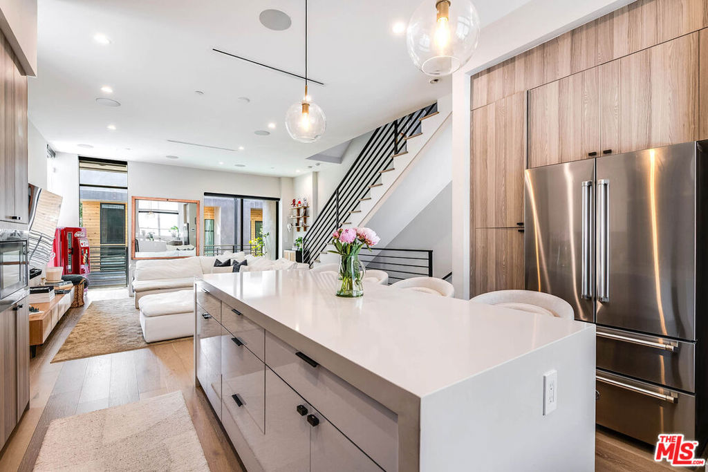 4425 Studio Place Property Photo 19