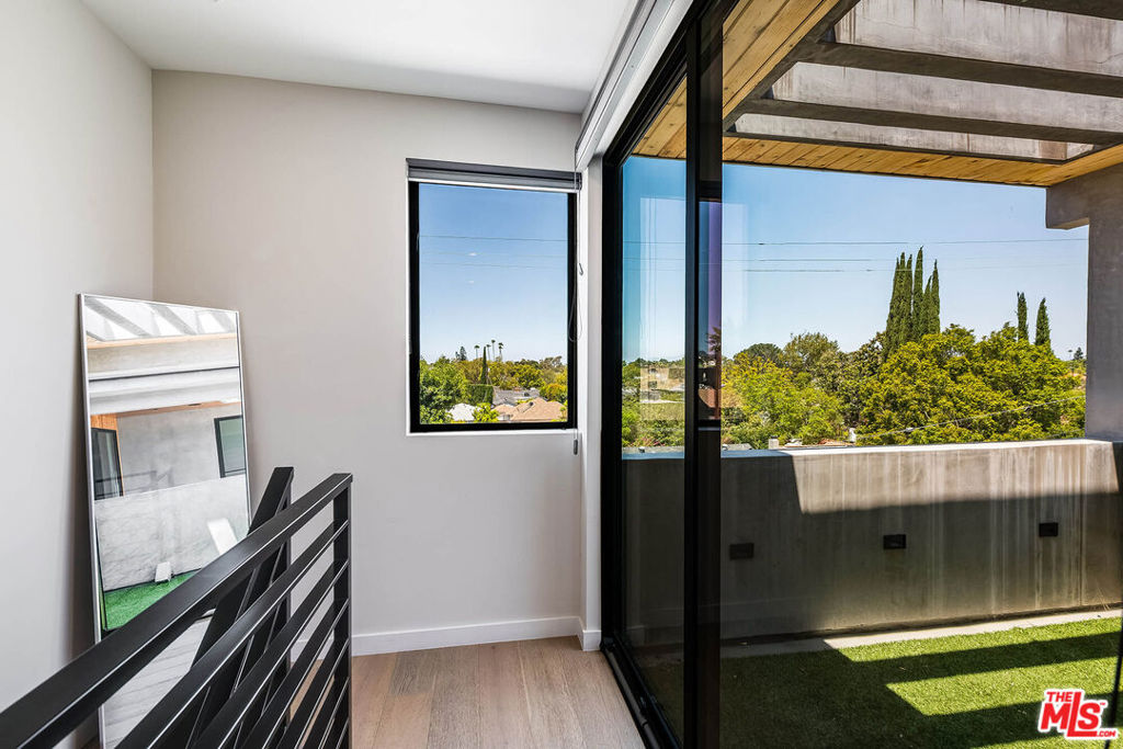 4425 Studio Place Property Photo 36