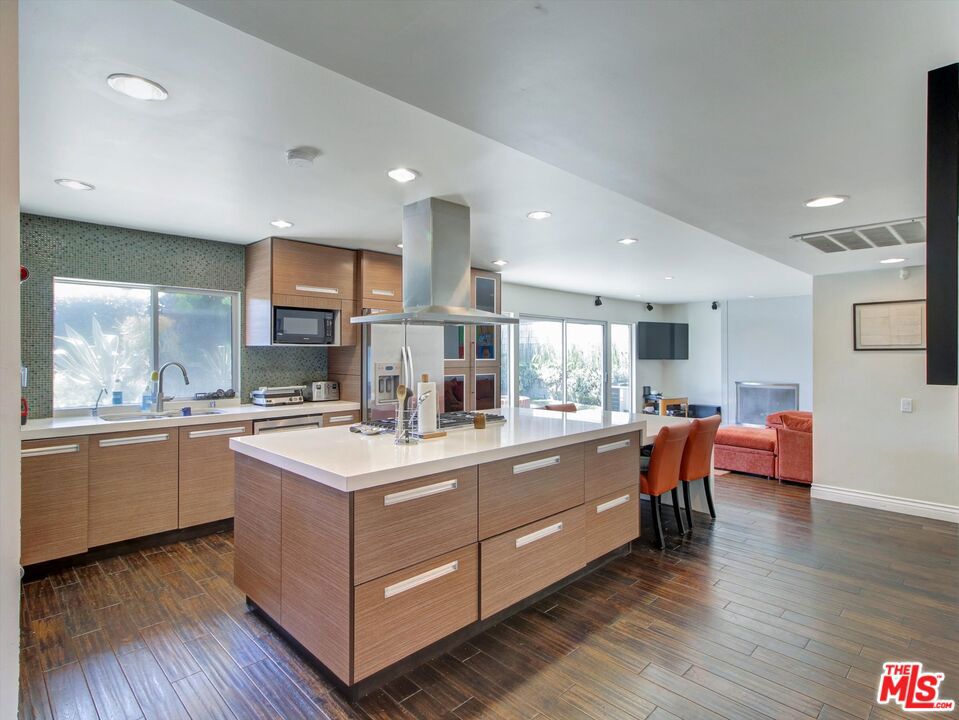 6763 Radlock Avenue Property Photo 11