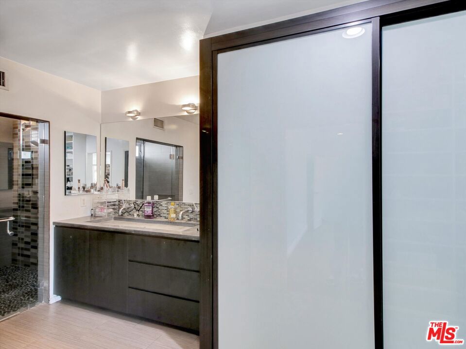 6763 Radlock Avenue Property Photo 31