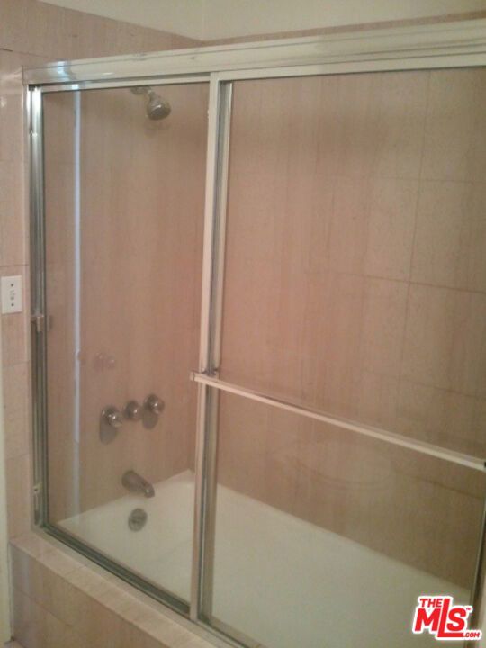 10655 Wilshire Boulevard 305 Property Photo 6